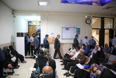 رونمایی از دستگاه پیشرفته چشم پزشکی در شیراز