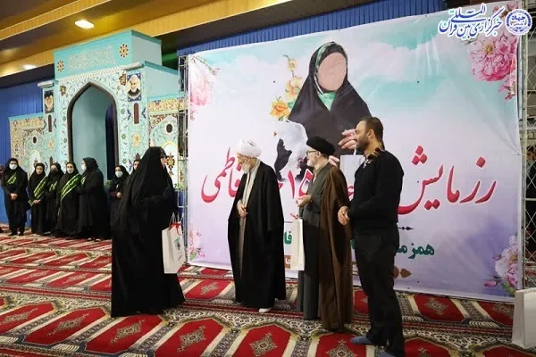 رزمایش توزیع ۱۵۰۰چادر فاطمی در مازندران