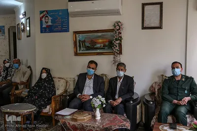 دیدار با خانواده شهید «مهدی اثنی عشری» شهید شاخص هنرمند استان فارس‎‎