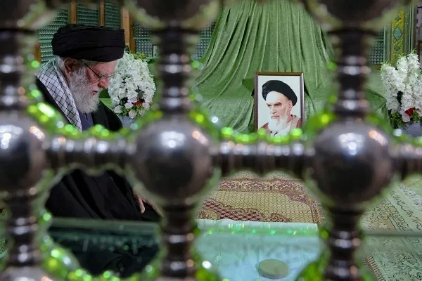 Signs of Closeness of A Great Victory