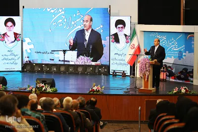 جشنواره خیرین مدرسه‌ساز استان مرکزی در اراک