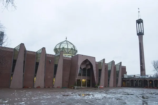 Glasgow Central Mosque Offering Booster Shots