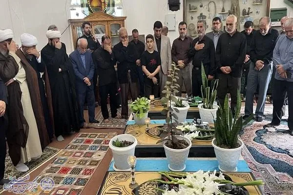 عزاداری مردم بابلسر در سالروز شهادت امام حسن عسکری(ع) و گل افشانی مزار سه شهید گمنام علقمه