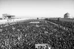 تجمع سوگواران امام خامنه‌ای در میدان امام اصفهان