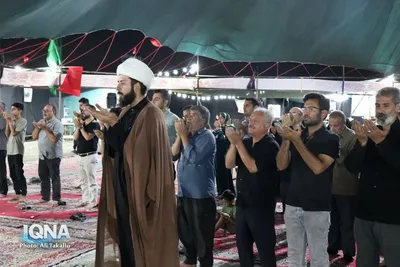 فعالیت موکب امام حسنی‌های ملایر در مسیر زائران اربعین
