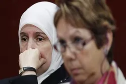 L’interdiction de l’Hijab au Canada, étendue aux employées du gouvernement
