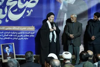 چهل و پنجمین شب بیعت مردم بروجرد با سومین امام امت اسلامی