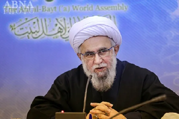 حفظ حقوق پیروان ادیان الهی موجب وحدت بین آحاد جامعه می‌شود