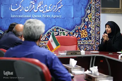 بازدید عضو هیئت‌رئیسه فراکسیون قرآن مجلس زهرا سعیدی مبارکه از تحریریه ایکنا
