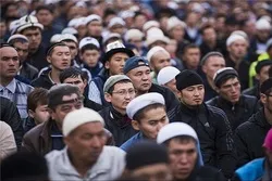 ندوة لدراسة التحديات التي تواجه المدارس الدینیة في قیرغیزستان