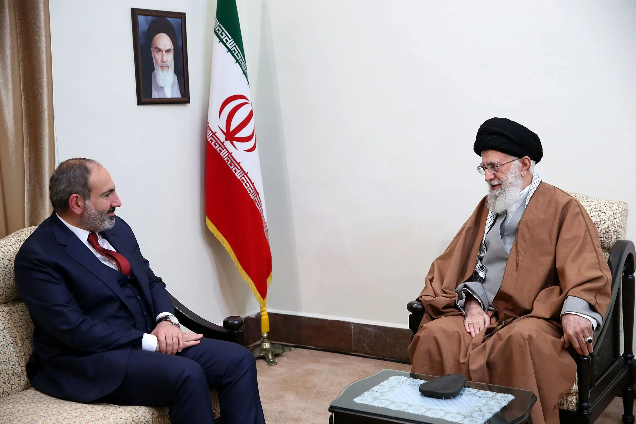 برخلاف میل آمریکا باید روابط مستحکم و دوستانه داشته باشیم