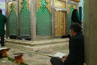 جزءخوانی قرآن در امامزاده سیدنصرالله(ع) یزد‎