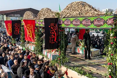 تشییع پیکر مطهر ۴ شهید گمنام دفاع مقدس در کرج‎‎