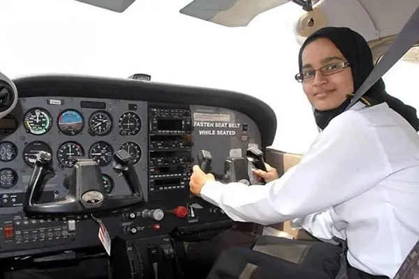 Hicablı pilot 10 ildir göyləri fəth edir
