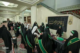 سیب بهشتی‎‎