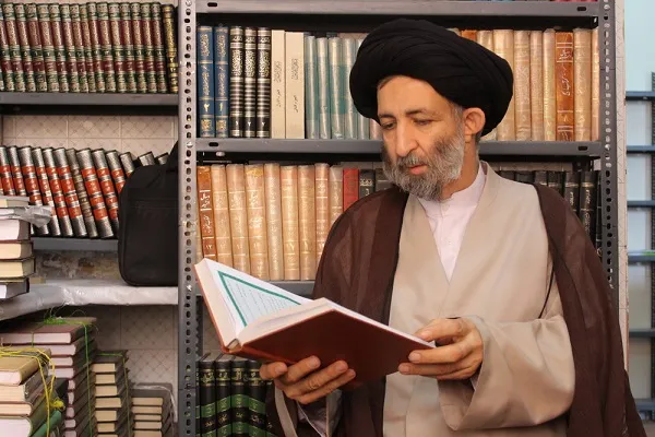 نگاه قرآنی به علوم انسانی در تمامی دروس و مقاطع تحصیلی