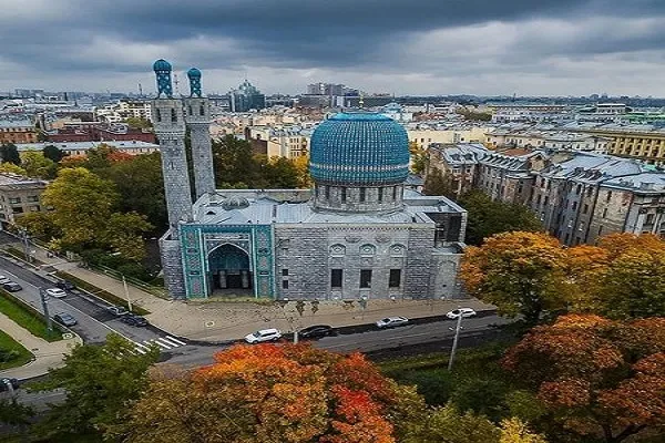 Петербурженка: лучшим подарком к юбилею стал ислам