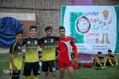 قهرمانان بزرگ، نان آوران کوچک