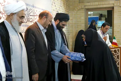 همایش حافظان قرآن کریم و آیین تجلیل از برگزیدگان شانزدهیم آزمون سراسری حفظ و مفاهیم قرآن کریم در قزوین