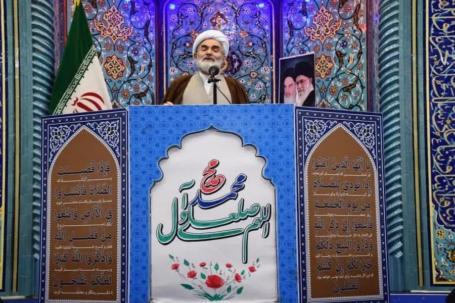 مسئولان برای رفع دغدغه کارگران تلاش کنند
