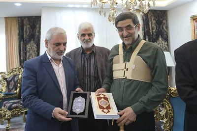 اکبر خاکساری هرندی