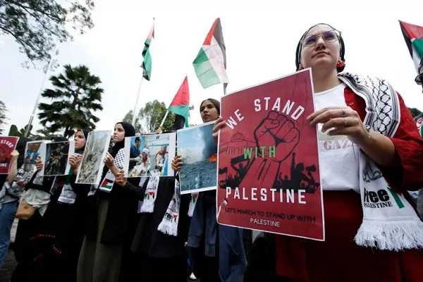 Muslim Lawyers Call Out Law Firms for Ignoring Palestinian Lives