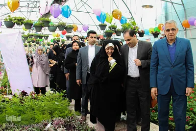 افتتاح گالری گل حامی زير نظر بنياد تعاون زندانيان استان مركزی/عکاس: زهرا بهرامی