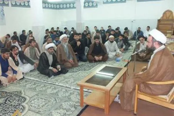 ایام طلبگی فرصتی طلایی برای تهذیب نفس است