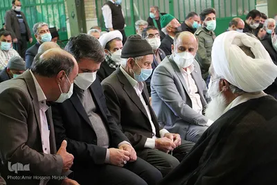 حضور فاطمی استاندار یزد در نماز جمعه شهر شاهدیه‎‎