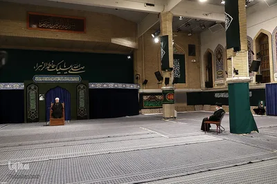 اولین شب مراسم عزاداری شهادت حضرت فاطمه زهرا(س) در حسینیه امام خمینی(ره)