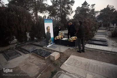 ادای احترام جهادگران به مقام دکتر کاظمی آشتیانی