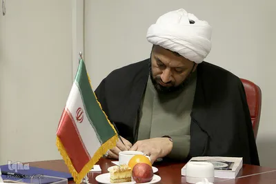 امضاء تفاهم‌نامه سازمان فعالیت‌های قرآنی بامرکز تحقیقات علوم قرآن
