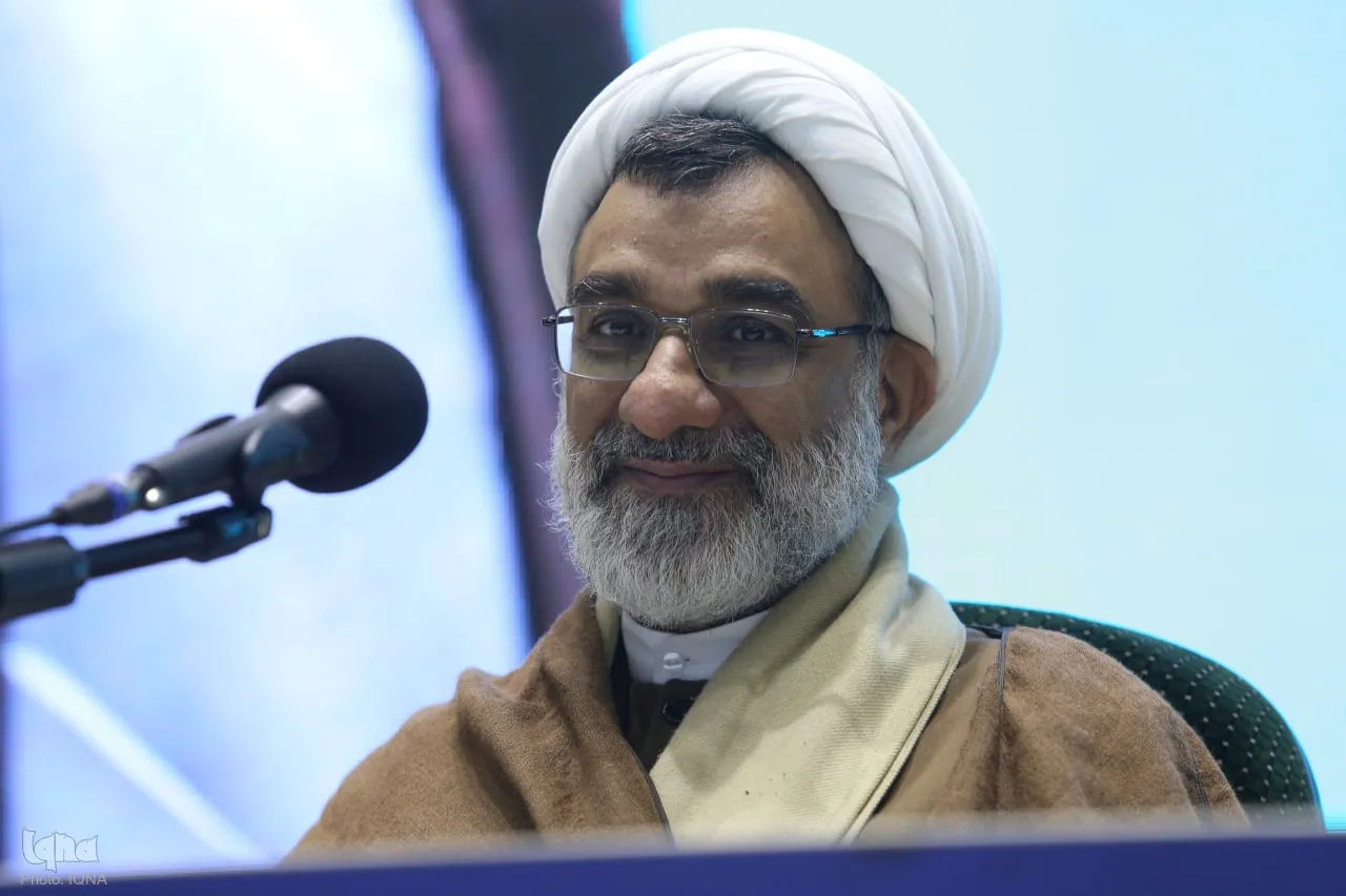 اندیشه‌های علامه مصباح موجب تقویت مبانی فکری اسلامی در جامعه می‌شود