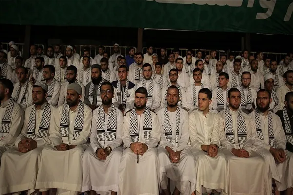 غزة.. حفل لتكريم 581 حافظاً وحافظةً للقرآن + فيديو