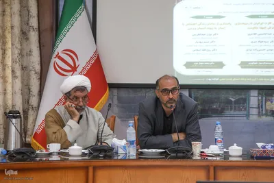 حجت‌الاسلام والمسلمین حمید پارسانیا.یحیی بوذری نژاد