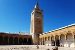Reprise des sermons et récitations coraniques dans les mosquées en Tunisie