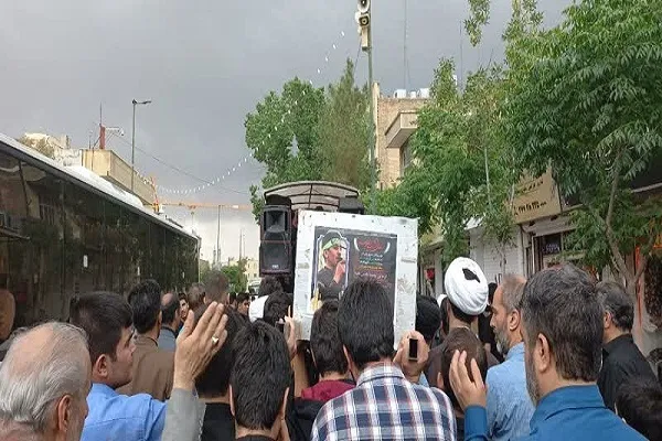 وداع تلخ جامعه قرآنی قم در تشییع حافظ نوجوان