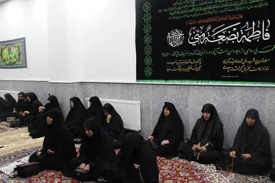 مراسم سوم امام شهید در ملایر