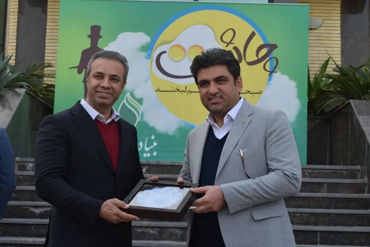 كمك 300 میلیون ریالی به دانش‌آموزان مستعد كم برخوردار هرمزگان