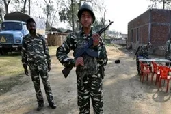 কাশ্মীরে জামায়াতে ইসলামির তিন নেতা গ্রেফতার