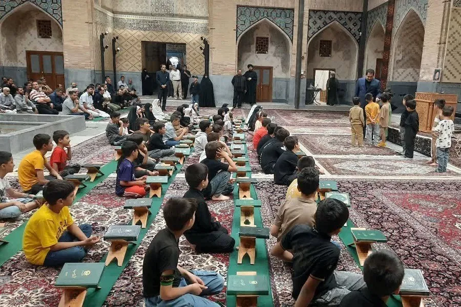 Santuário do Imam Reza(A.S) Lança Primeira Reunião Corânica Dedicada para Crianças