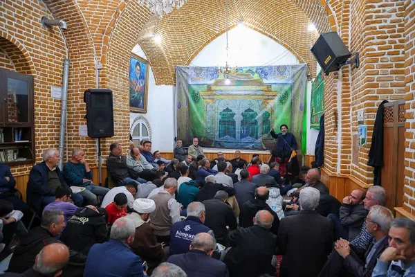 دعای عرفه در کوه عون‌بن‌علی تبریز