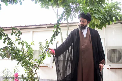 حضور حجت‌الاسلام طباطبایی،‌رئیس حوزه هنری خوزستان در تحریریه ایکنا خوزستان 
