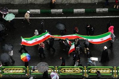 شکوه چهل سالگی/ تهران خیابان آزادی
