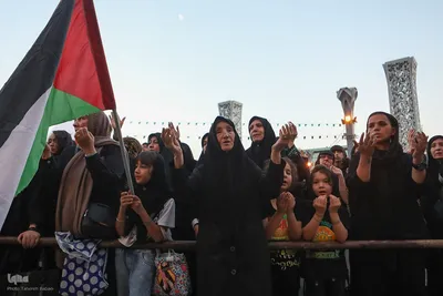 آئین خیمه سوزان در میدان امام حسین (ع)