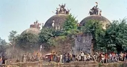 মসজিদে মুসলিমদের প্রার্থনার অধিকার খতিয়ে দেখার সিদ্ধান্ত সুপ্রিমকোর্টের