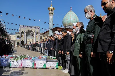 خاکسپاری پیکر مطهر ۶ شهید حمله تروریستی در حرم شاهچراغ(ع)