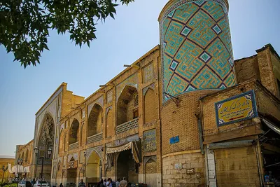 مدرسه خان شیراز