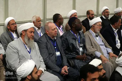 دیدار اعضای کنگره نقش شیعه درگسترش‌علوم‌اسلامی با رهبرانقلاب