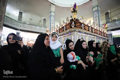 مراسم شیرخوارگان حسینی در آستان علی بن مهزیار اهوازی
